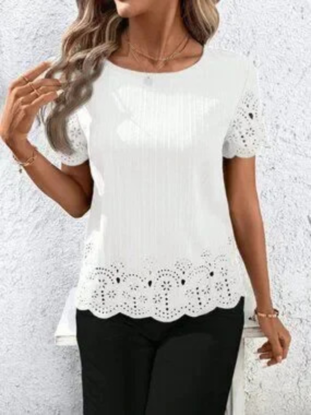 White Casual Women's Short Sleeve Blouse